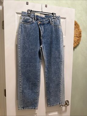 Classic Blue Washed Straight-Leg Jeans